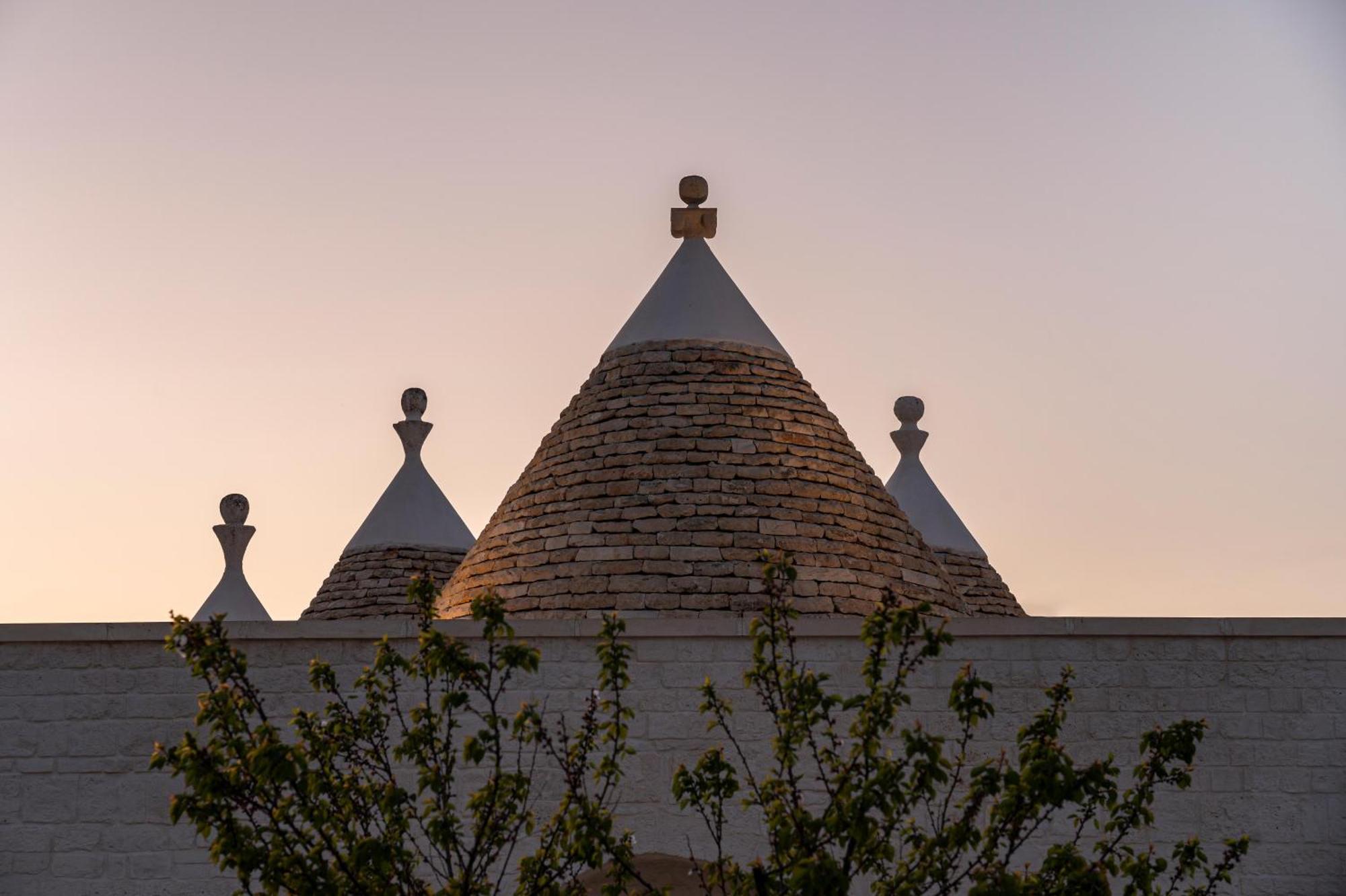 אוסטוני Trullo Jale - Boutique Apartments מראה חיצוני תמונה