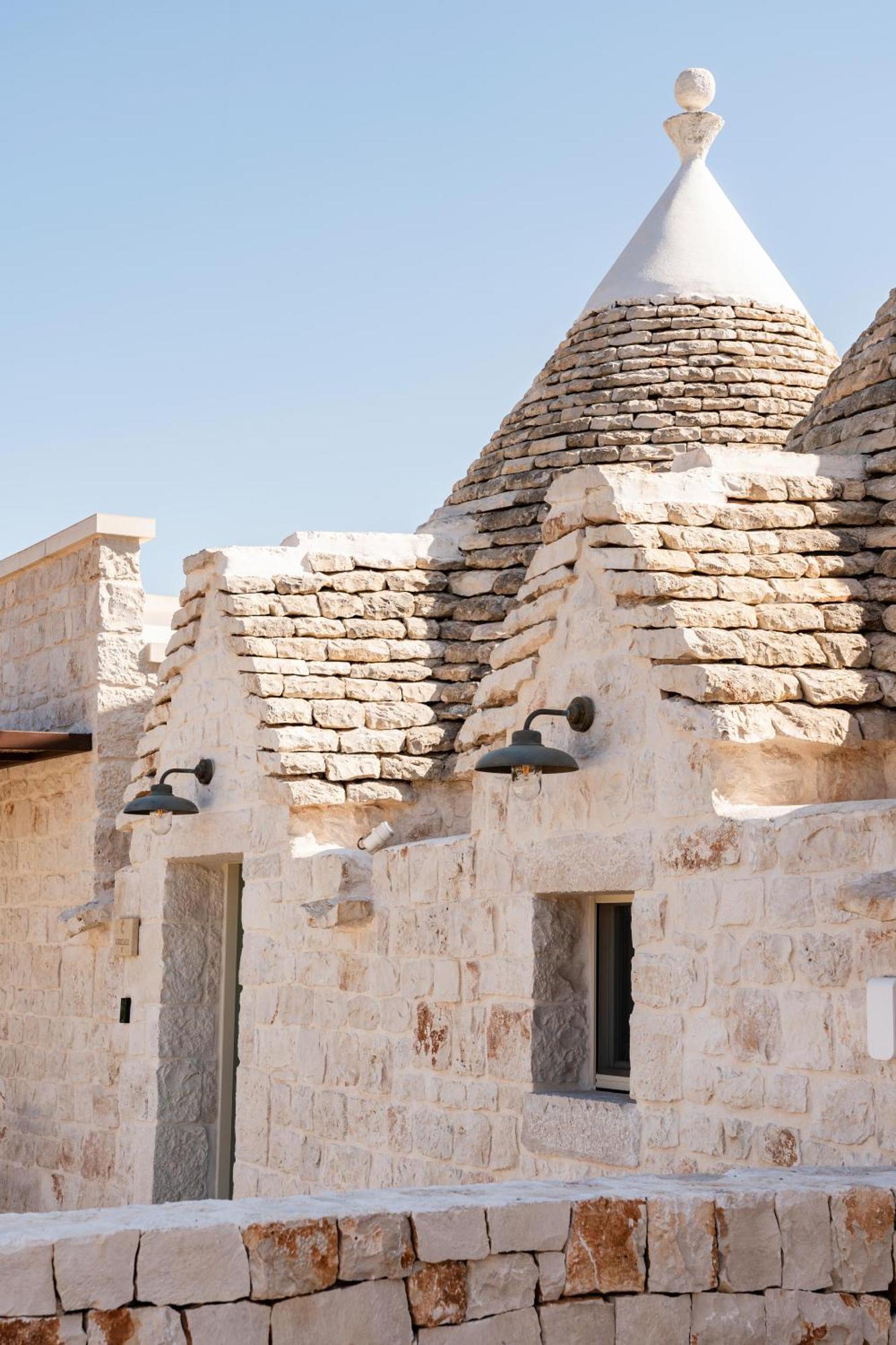 אוסטוני Trullo Jale - Boutique Apartments מראה חיצוני תמונה