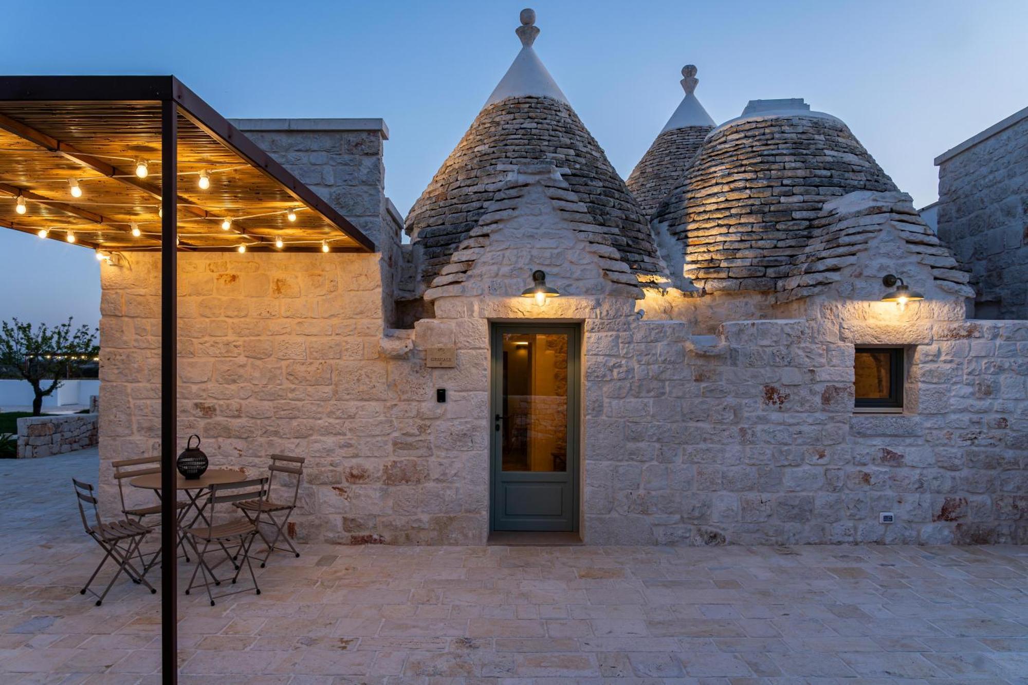 אוסטוני Trullo Jale - Boutique Apartments מראה חיצוני תמונה