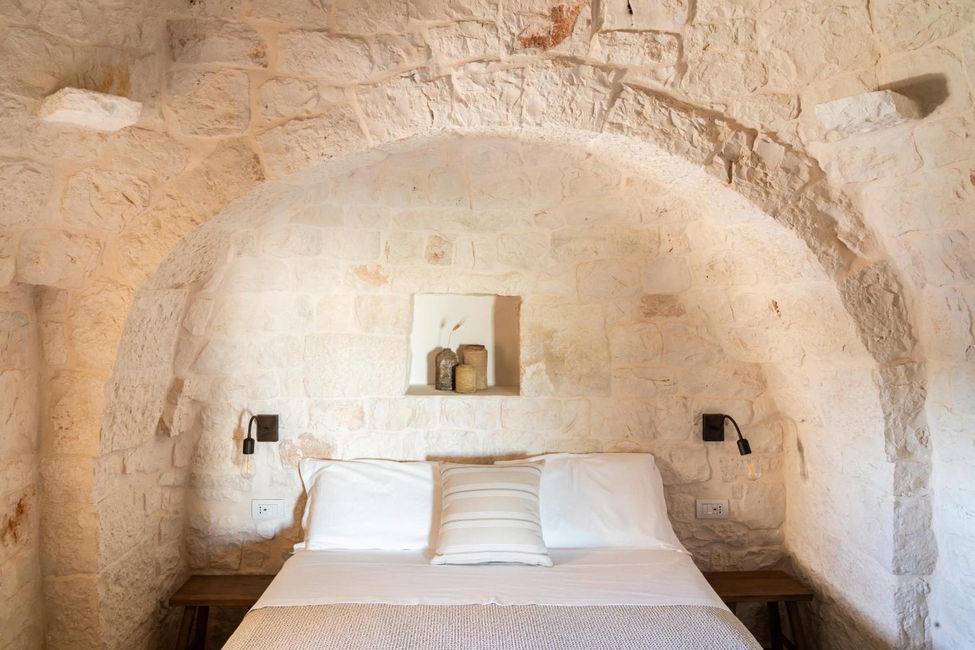 אוסטוני Trullo Jale - Boutique Apartments מראה חיצוני תמונה